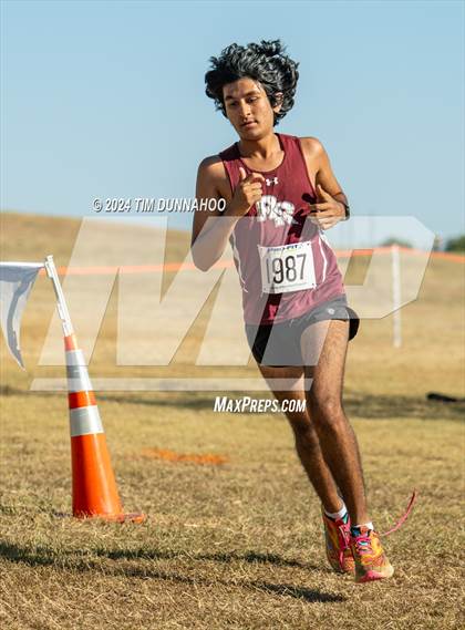 Thumbnail 1 in UIL 6A Boys Cross Country District 25 Finals photogallery.