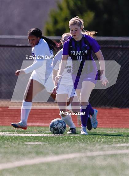 Thumbnail 3 in Trinity Christian vs Upson-Lee (Trojan Cup) photogallery.