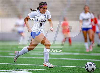 Thumbnail 1 in Klein vs The Woodlands (UIL6A Region 2 Area Playoff) photogallery.