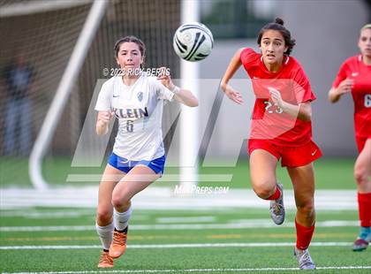 Thumbnail 3 in Klein vs The Woodlands (UIL6A Region 2 Area Playoff) photogallery.