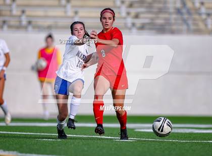 Thumbnail 3 in Klein vs The Woodlands (UIL6A Region 2 Area Playoff) photogallery.