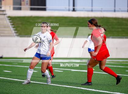 Thumbnail 3 in Klein vs The Woodlands (UIL6A Region 2 Area Playoff) photogallery.
