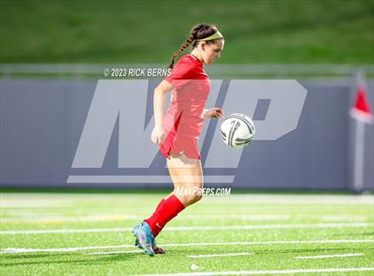 Thumbnail 2 in Klein vs The Woodlands (UIL6A Region 2 Area Playoff) photogallery.