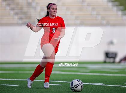 Thumbnail 1 in Klein vs The Woodlands (UIL6A Region 2 Area Playoff) photogallery.