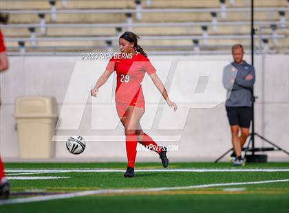 Thumbnail 1 in Klein vs The Woodlands (UIL6A Region 2 Area Playoff) photogallery.