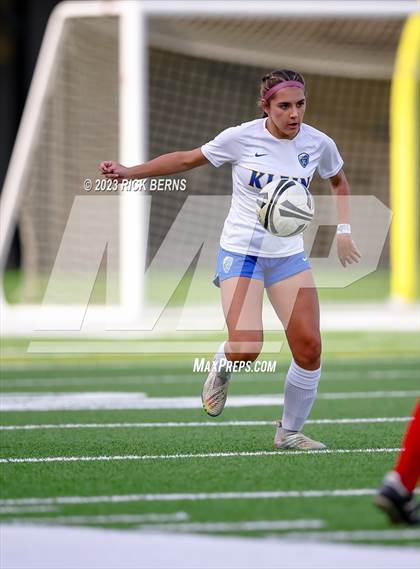 Thumbnail 2 in Klein vs The Woodlands (UIL6A Region 2 Area Playoff) photogallery.