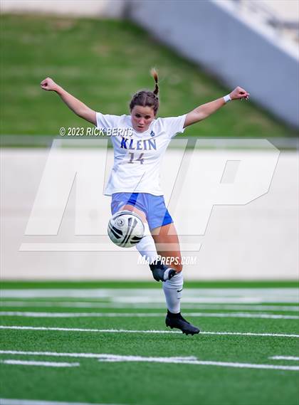 Thumbnail 1 in Klein vs The Woodlands (UIL6A Region 2 Area Playoff) photogallery.