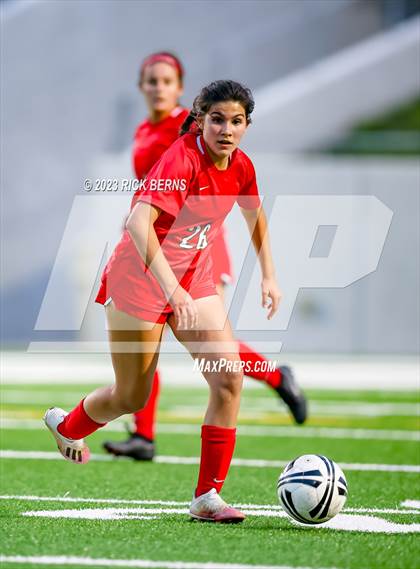 Thumbnail 3 in Klein vs The Woodlands (UIL6A Region 2 Area Playoff) photogallery.