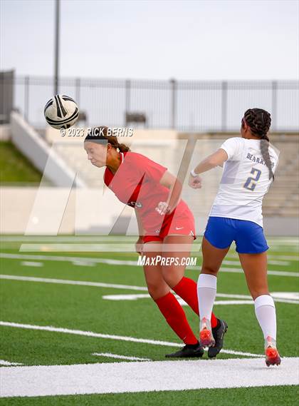 Thumbnail 1 in Klein vs The Woodlands (UIL6A Region 2 Area Playoff) photogallery.