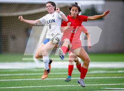 Thumbnail 3 in Klein vs The Woodlands (UIL6A Region 2 Area Playoff) photogallery.