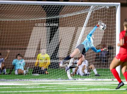 Thumbnail 3 in Klein vs The Woodlands (UIL6A Region 2 Area Playoff) photogallery.
