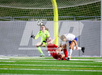 Thumbnail 3 in Klein vs The Woodlands (UIL6A Region 2 Area Playoff) photogallery.
