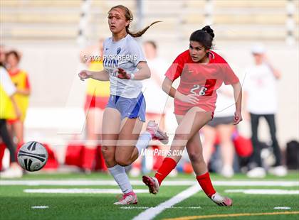 Thumbnail 1 in Klein vs The Woodlands (UIL6A Region 2 Area Playoff) photogallery.