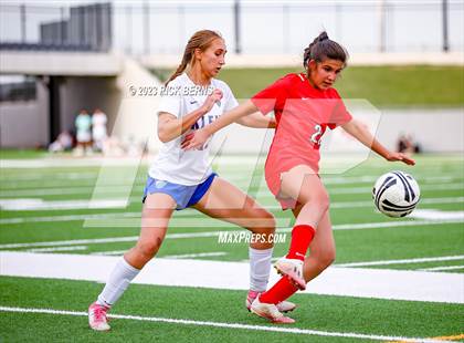 Thumbnail 1 in Klein vs The Woodlands (UIL6A Region 2 Area Playoff) photogallery.