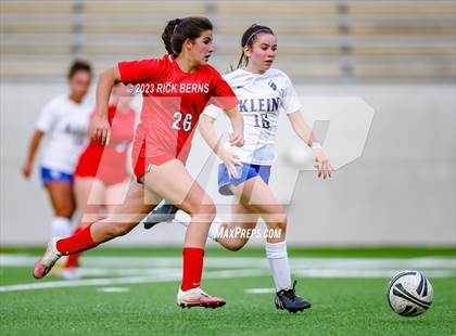 Thumbnail 2 in Klein vs The Woodlands (UIL6A Region 2 Area Playoff) photogallery.