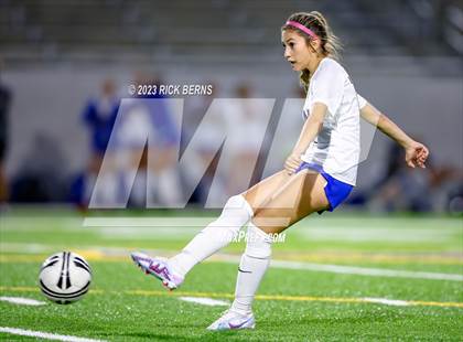 Thumbnail 1 in Klein vs The Woodlands (UIL6A Region 2 Area Playoff) photogallery.