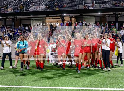 Thumbnail 3 in Klein vs The Woodlands (UIL6A Region 2 Area Playoff) photogallery.