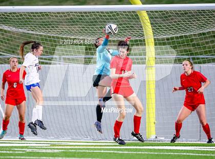 Thumbnail 3 in Klein vs The Woodlands (UIL6A Region 2 Area Playoff) photogallery.