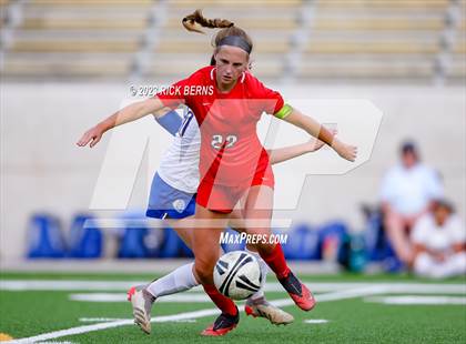 Thumbnail 1 in Klein vs The Woodlands (UIL6A Region 2 Area Playoff) photogallery.