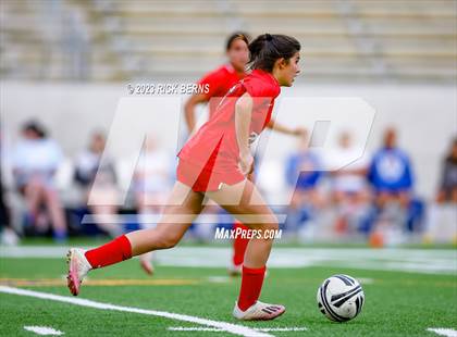 Thumbnail 1 in Klein vs The Woodlands (UIL6A Region 2 Area Playoff) photogallery.