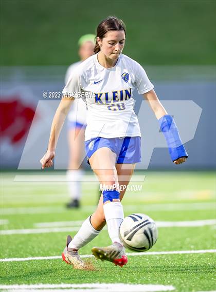Thumbnail 3 in Klein vs The Woodlands (UIL6A Region 2 Area Playoff) photogallery.