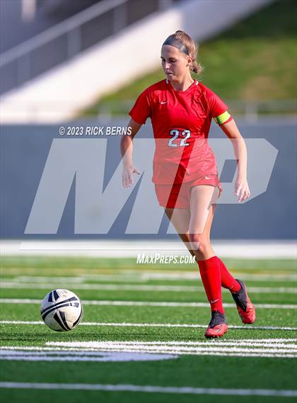 Thumbnail 2 in Klein vs The Woodlands (UIL6A Region 2 Area Playoff) photogallery.