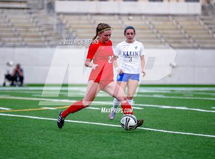 Thumbnail 1 in Klein vs The Woodlands (UIL6A Region 2 Area Playoff) photogallery.