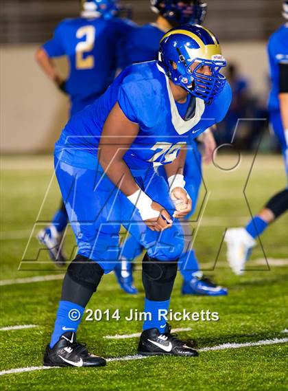 Thumbnail 1 in Iowa Park vs. Venus (UIL 4A Division 2 Region 1 Area Playoff) photogallery.