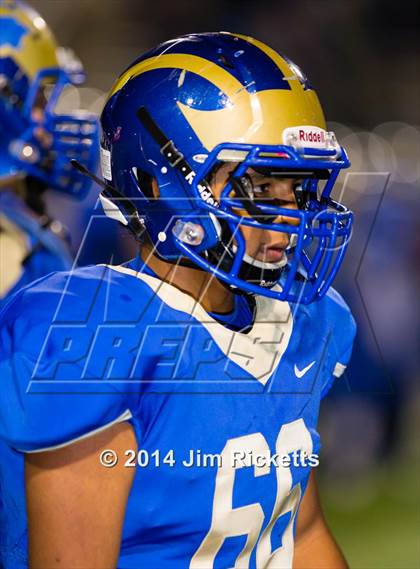Thumbnail 2 in Iowa Park vs. Venus (UIL 4A Division 2 Region 1 Area Playoff) photogallery.