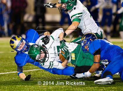 Thumbnail 3 in Iowa Park vs. Venus (UIL 4A Division 2 Region 1 Area Playoff) photogallery.