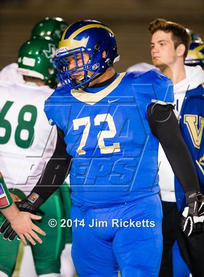 Thumbnail 1 in Iowa Park vs. Venus (UIL 4A Division 2 Region 1 Area Playoff) photogallery.