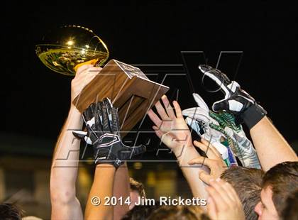 Thumbnail 2 in Iowa Park vs. Venus (UIL 4A Division 2 Region 1 Area Playoff) photogallery.