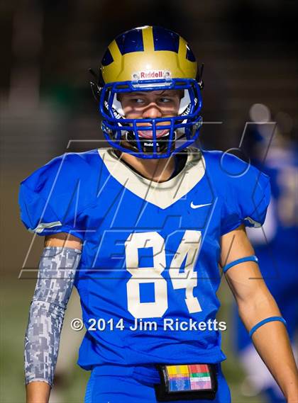 Thumbnail 1 in Iowa Park vs. Venus (UIL 4A Division 2 Region 1 Area Playoff) photogallery.