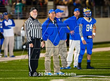 Thumbnail 1 in Iowa Park vs. Venus (UIL 4A Division 2 Region 1 Area Playoff) photogallery.
