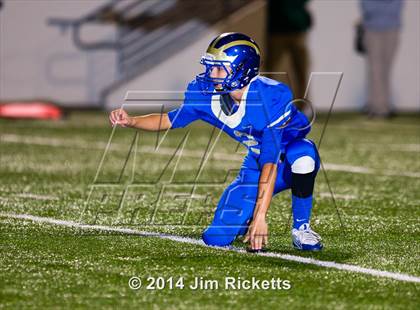 Thumbnail 1 in Iowa Park vs. Venus (UIL 4A Division 2 Region 1 Area Playoff) photogallery.