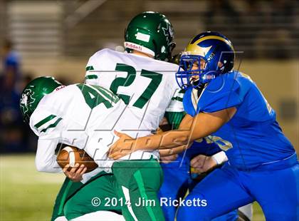 Thumbnail 2 in Iowa Park vs. Venus (UIL 4A Division 2 Region 1 Area Playoff) photogallery.