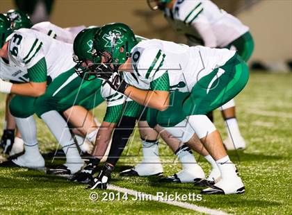 Thumbnail 3 in Iowa Park vs. Venus (UIL 4A Division 2 Region 1 Area Playoff) photogallery.