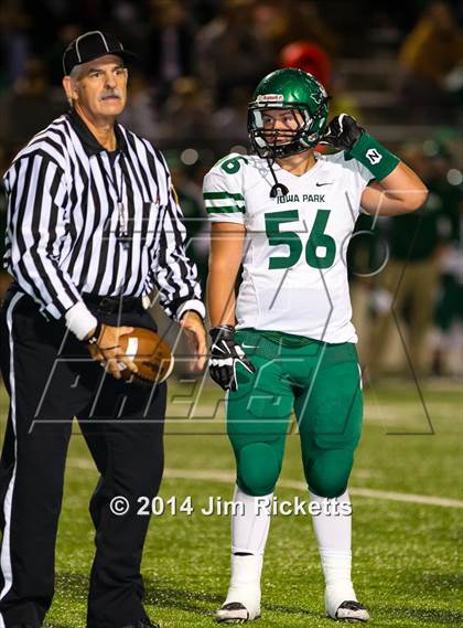 Thumbnail 3 in Iowa Park vs. Venus (UIL 4A Division 2 Region 1 Area Playoff) photogallery.