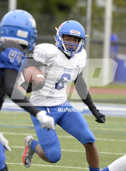 Thumbnail 1 in Williamsville South @ Kenmore West photogallery.