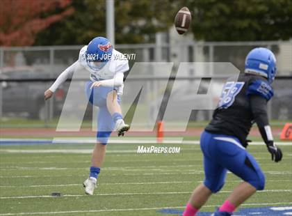 Thumbnail 3 in Williamsville South @ Kenmore West photogallery.