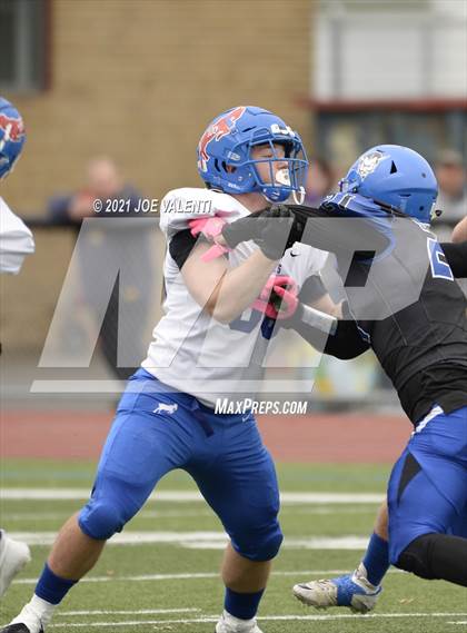 Thumbnail 3 in Williamsville South @ Kenmore West photogallery.