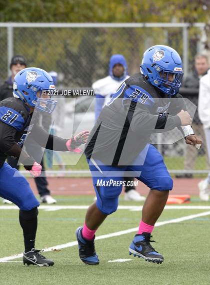 Thumbnail 1 in Williamsville South @ Kenmore West photogallery.