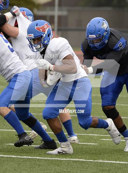 Thumbnail 1 in Williamsville South @ Kenmore West photogallery.
