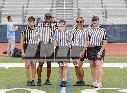 Thumbnail 2 in Cambridge vs. Blessed Trinity (GHSA Division 1 Championship) photogallery.