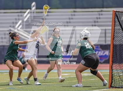Thumbnail 2 in Cambridge vs. Blessed Trinity (GHSA Division 1 Championship) photogallery.