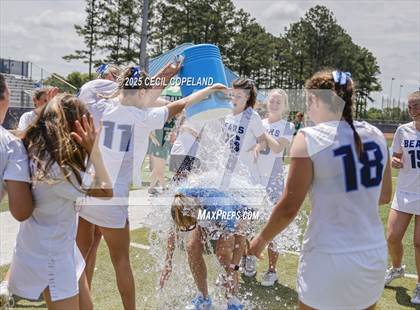 Thumbnail 2 in Cambridge vs. Blessed Trinity (GHSA Division 1 Championship) photogallery.