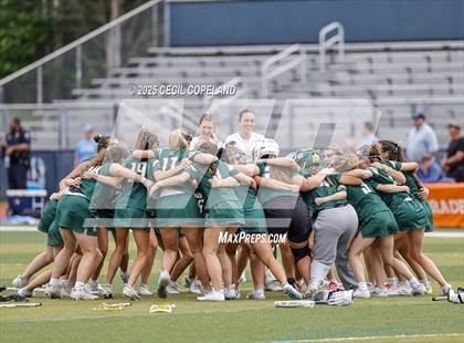 Thumbnail 2 in Cambridge vs. Blessed Trinity (GHSA Division 1 Championship) photogallery.