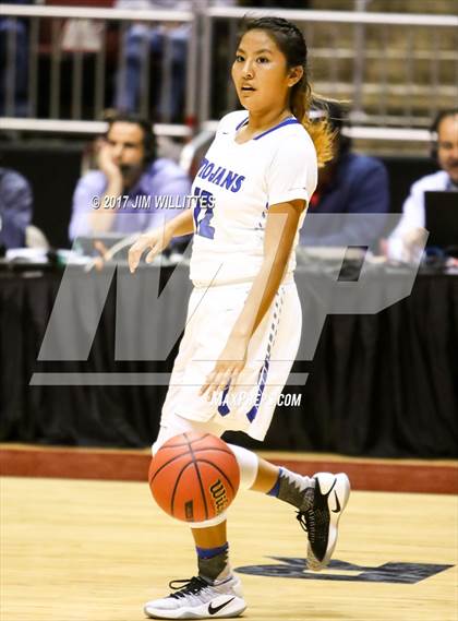 Thumbnail 1 in Page vs. Valley Christian (AIA D3 Final) photogallery.