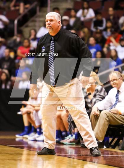Thumbnail 1 in Page vs. Valley Christian (AIA D3 Final) photogallery.