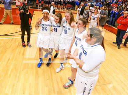 Thumbnail 2 in Page vs. Valley Christian (AIA D3 Final) photogallery.
